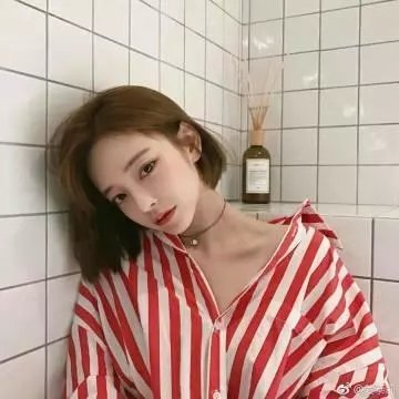 玉腿花拳